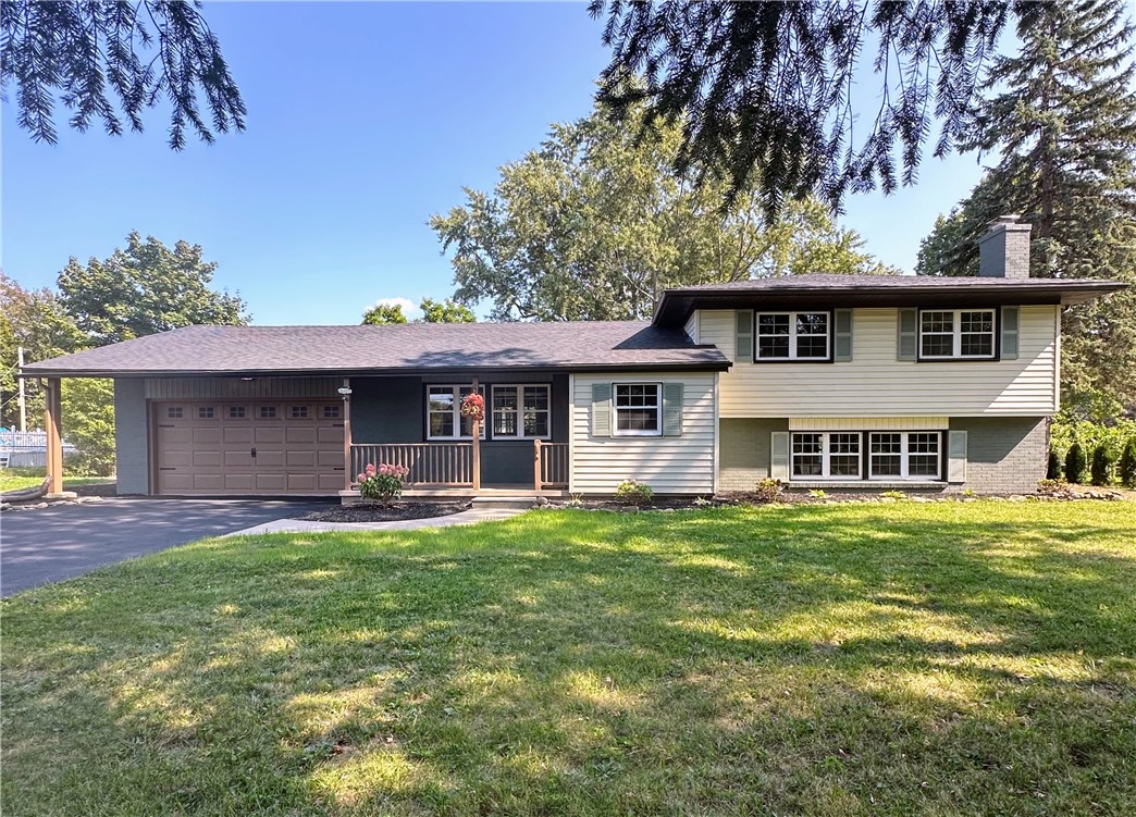 Mendon Rd, Pittsford, NY 14534