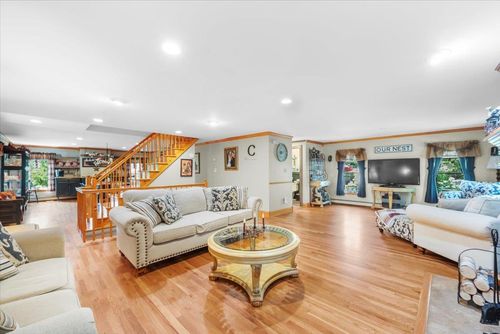 278 Gibson Hill Rd, Chester, NY, 10918-2317 | Card Image