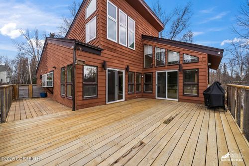 4000 Tazlina Ave, Anchorage, AK, 99517-1062 | Card Image