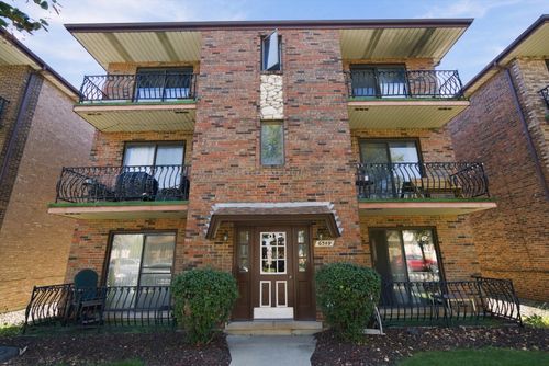 2w-6545 W 64th Place, Chicago, IL, 60638 | Card Image