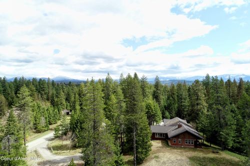 672 Hopkins Rd, Sandpoint, ID, 83864-4979 | Card Image