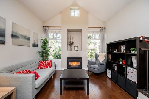 32-7488 Mulberry Pl, Burnaby, BC, V3N5B4 | Card Image