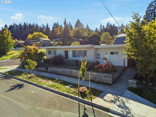 2296 Pierce St, Eugene, OR, 97405 | Card Image