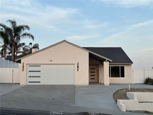 4022 Johnson Dr, Oceanside, CA, 92056-3805 | Card Image