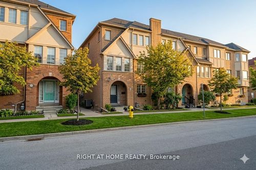 1-11 West Deane Park Drive, Etobicoke, ON, M9B2R5 | Card Image
