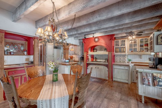 11007 Woodward Dr, House other with 4 bedrooms, 4 bathrooms and null parking in Byron MI | Image 8