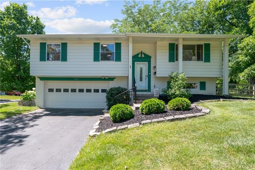 2150 Delvue Dr, Dayton, OH, 45459-3624 | Card Image