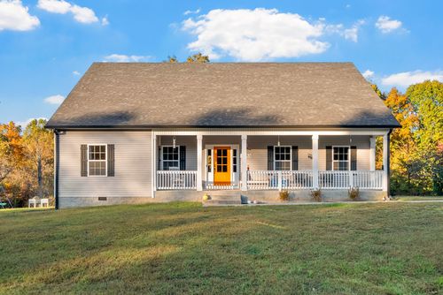 4553 Cumberland City Rd, Indian Mound, TN, 37079-9430 | Card Image
