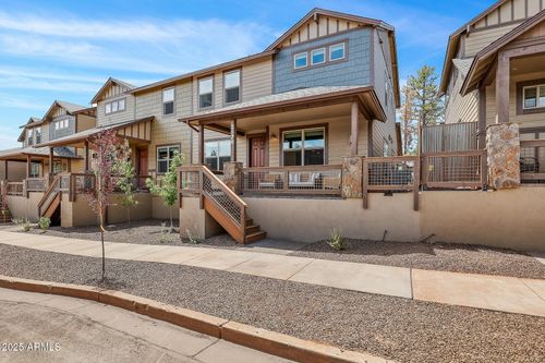 2876 W Presidio Dr, Flagstaff, AZ, 86001-9145 | Card Image