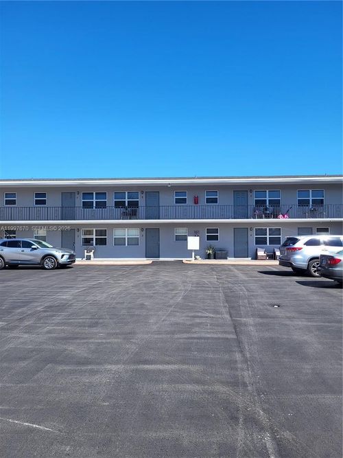 apt-3-1611 Green Ln, Lantana, FL, 33462-1535 | Card Image