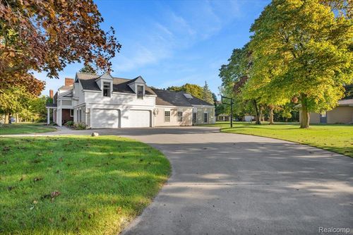 26 N Beck St, Sebewaing, MI, 48759-1634 | Card Image