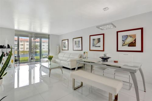 apt-109-2931 E Sunrise Lakes Dr, Sunrise, FL, 33322-1706 | Card Image