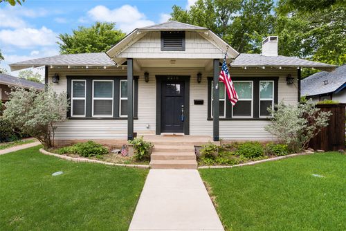 2216 Western Ave, Fort Worth, TX, 76107-4258 | Card Image