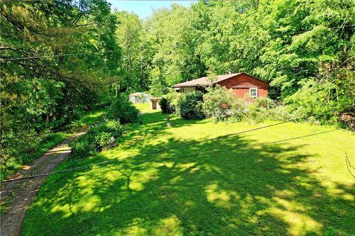 184 Mcclain Ln, New Castle, PA, 16105-5116 | Card Image