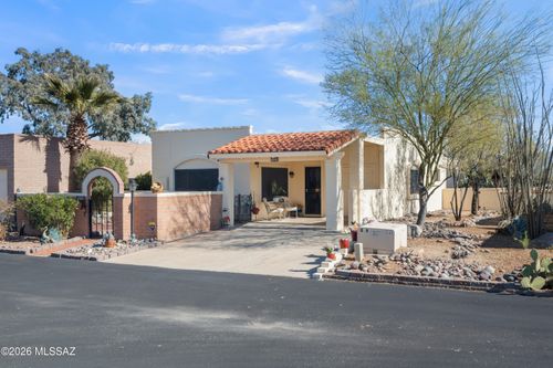2811 S Camino Godoy, Green Valley, AZ, 85622 | Card Image