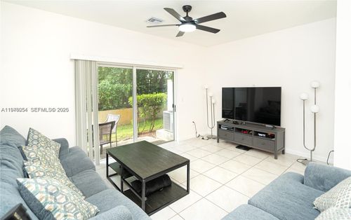 2820 Nw 180th St, Miami Gardens, FL, 33056-3482 | Card Image