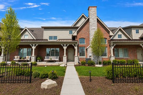 9730 Folkers Dr, Frankfort, IL, 60423 | Card Image