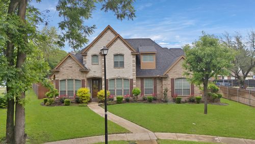 123 Native Cir, Lancaster, TX, 75146-2915 | Card Image
