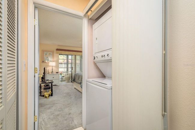 1712 - 1712 Hammock Pine Blvd, Condo with 1 bedrooms, 2 bathrooms and null parking in CLEARWATER FL | Image 19