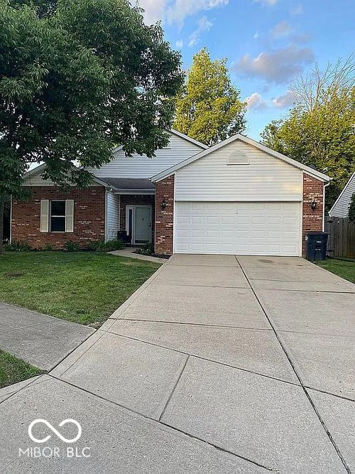 3741 Churchman Woods Blvd, Indianapolis, IN, 46203-6005 | Card Image