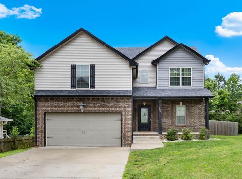 226 Fairview Ln, Clarksville, TN, 37040-6608 | Card Image