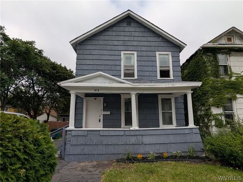 616 7th St, Niagara Falls, NY, 14301-1742 | Card Image