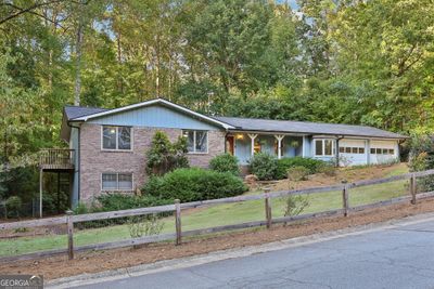 5203 Tall Oak Drive, House other with 4 bedrooms, 3 bathrooms and null parking in Marietta GA | Image 2