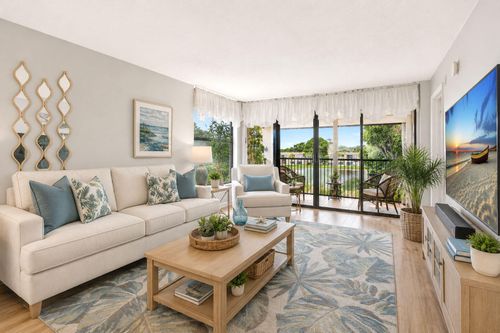 6048 Coral Lake Dr, Margate, FL, 33063-5862 | Card Image