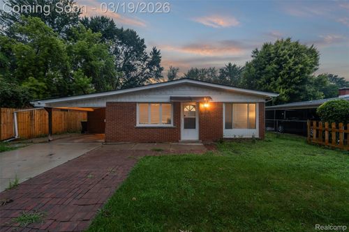 1579 Dulong Ave, Madison Heights, MI, 48071-2606 | Card Image