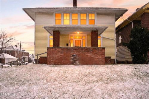 2048 Joffre Ave, Toledo, OH, 43607-1618 | Card Image