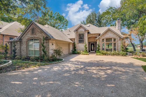 101 Fountain Hills Dr, Garland, TX, 75044-4213 | Card Image