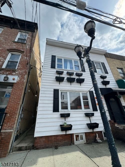 7004 Park Ave, Guttenberg, NJ, 07093-4708 | Card Image