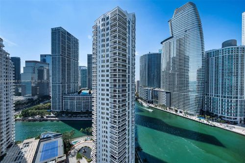 apt-2005-900 Brickell Key Blvd, Miami, FL, 33131-3745 | Card Image
