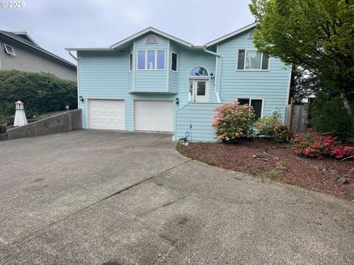 416 Nw 19th Ct, Newport, OR, 97365-2129 | Card Image