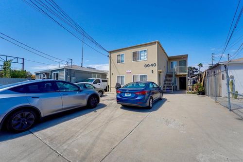 3938 42 La Salle Street, San Diego, CA, 92110 | Card Image