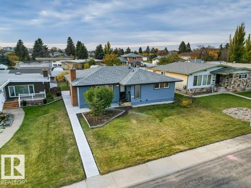 13816 90 St Nw, Edmonton, AB, T5E3N3 | Card Image
