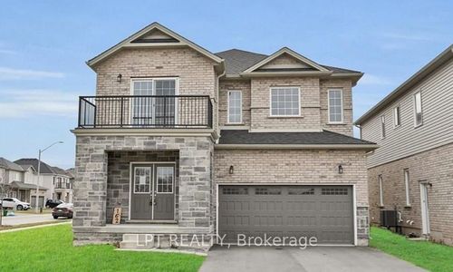 162 Mccabe Ave, Welland, ON, L3B0H6 | Card Image