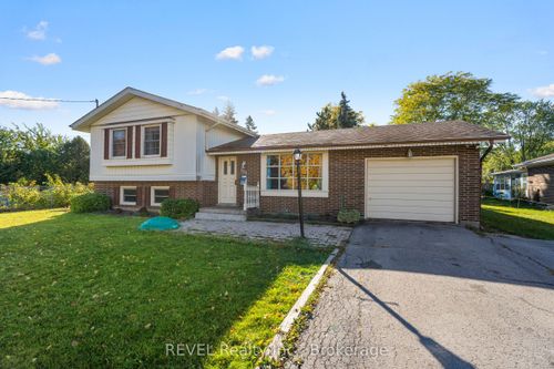 181 St David'S Rd, Thorold, ON, L2V2M2 | Card Image
