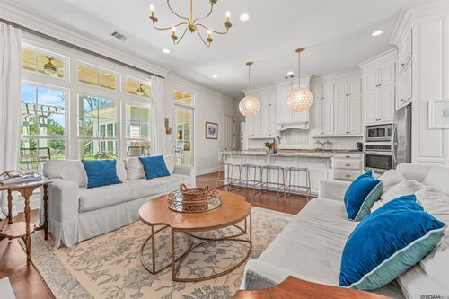 10933 Preservation Way, Baton Rouge, LA, 70810-7851 | Card Image