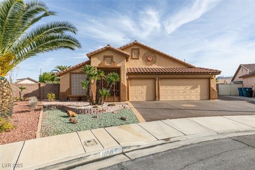 1050 Kennebunk Cir, Henderson, NV, 89015-6917 | Card Image