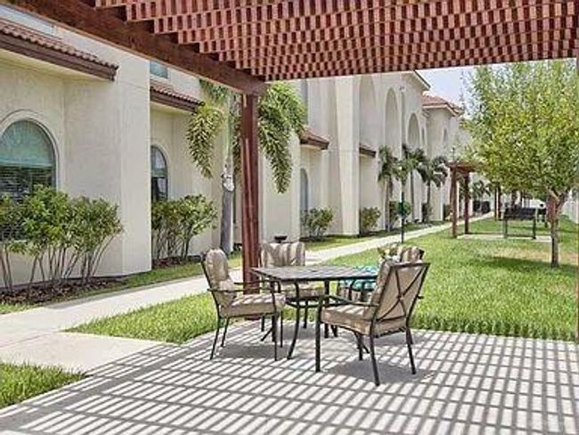 View of patio / terrace with a pergola | Image 4