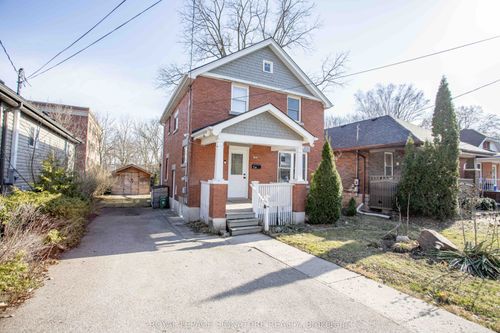 2 Mcdonald Ave, London, ON, N6G1B1 | Card Image