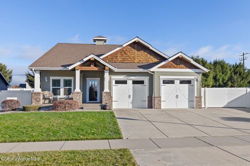 3260 W Magistrate Loop, Hayden, ID, 83835-5009 | Card Image