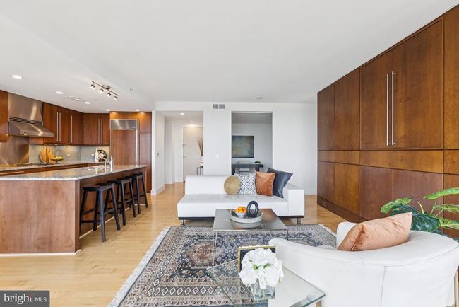 APT-1005 - 2001 15 Th St N, Condo with 2 bedrooms, 2 bathrooms and null parking in ARLINGTON VA | Image 17