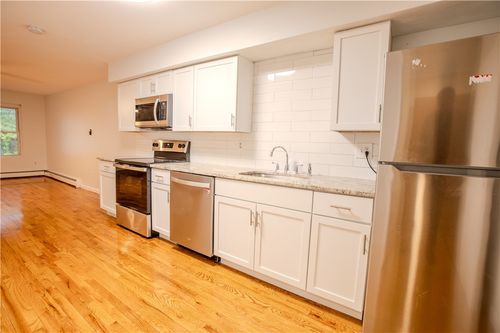 apt-33-420 Woodward Rd, North Providence, RI, 02904-4700 | Card Image