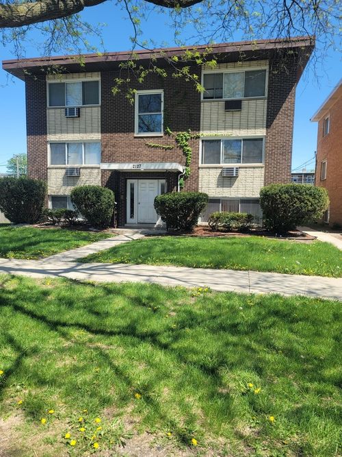 2127 S 15th Ave, Broadview, IL, 60155-2025 | Card Image