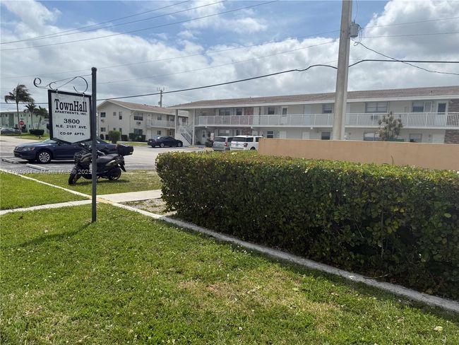 APT-12 - 3800 Ne 21 St Ave, Home with 1 bedrooms, 1 bathrooms and null parking in Lighthouse Point FL | Image 14
