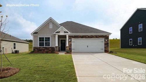 3865 Maxwell Henry Ln Nw, Conover, NC, 28613-8195 | Card Image