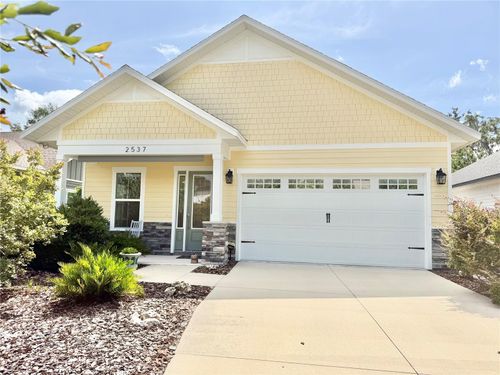 2537 Nw 48th Ter, Gainesville, FL, 32606-6592 | Card Image
