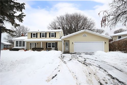 16 Buchanan Rd, Pittsford, NY, 14534-3113 | Card Image